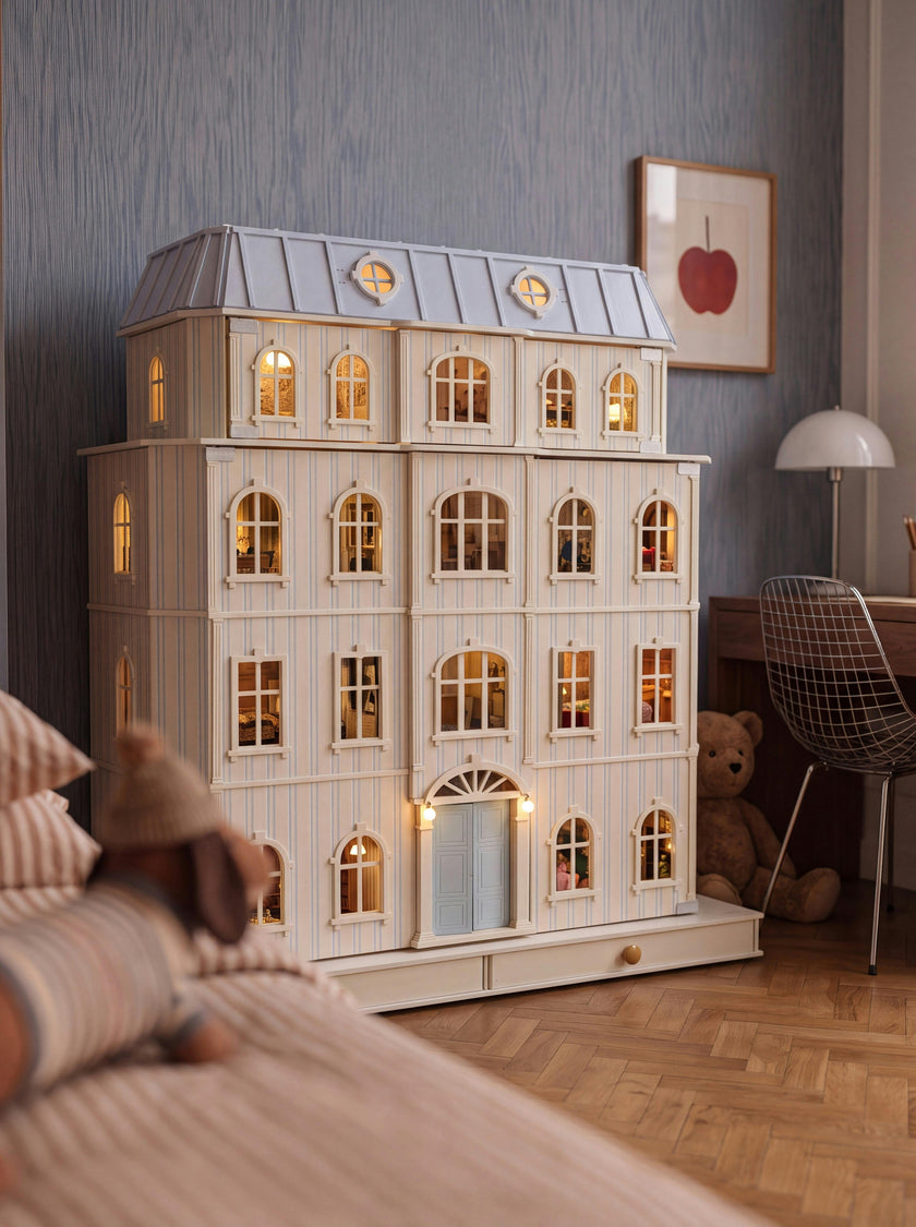 House of Monaco · The Grand Mansion