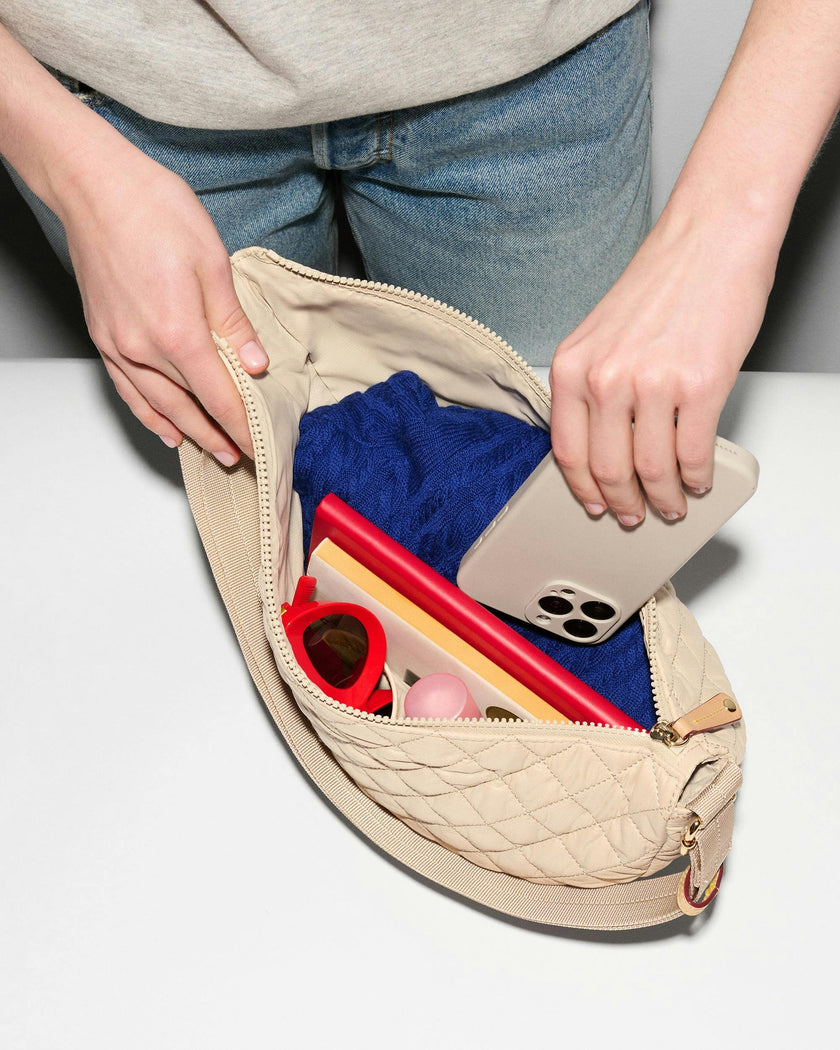 Buff Metro Smile Bag