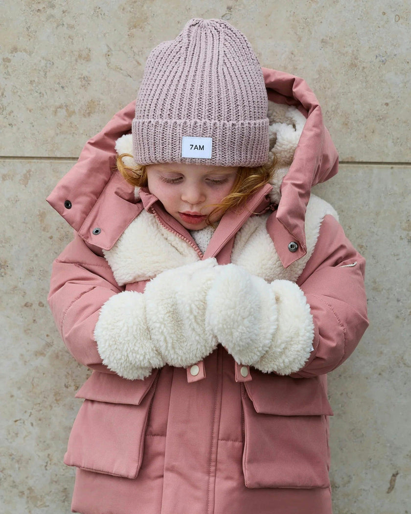 Sherpa Mittens • Benji Appliqué
