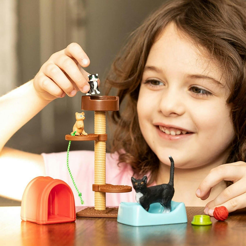 Schleich Farm World: Playtime For Cute Cats - Animal Figure Playset