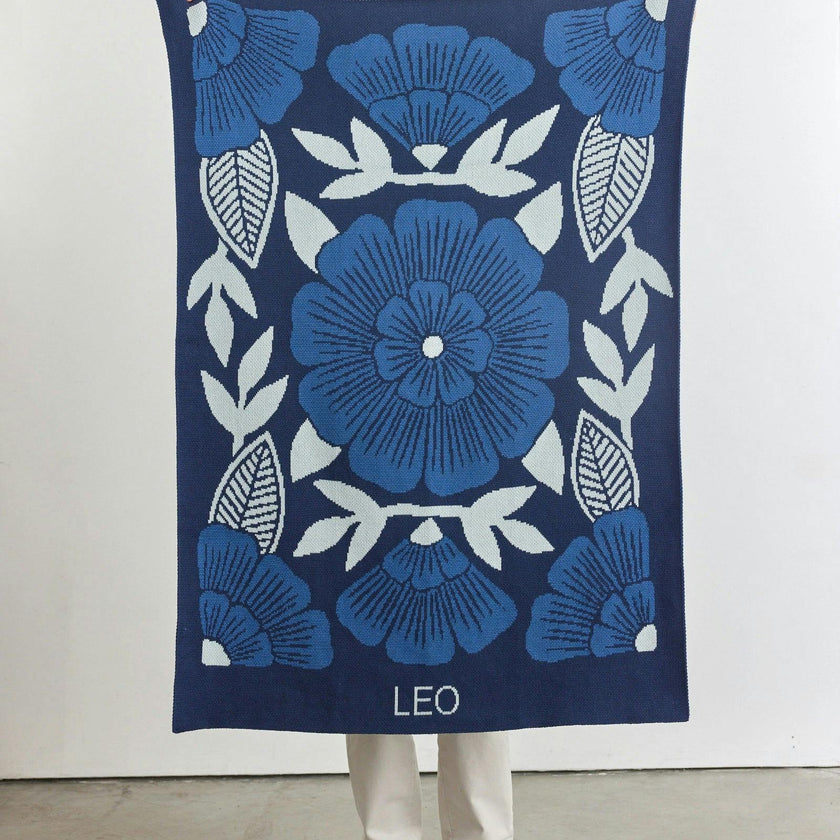New Bloom Knit Midi Blanket