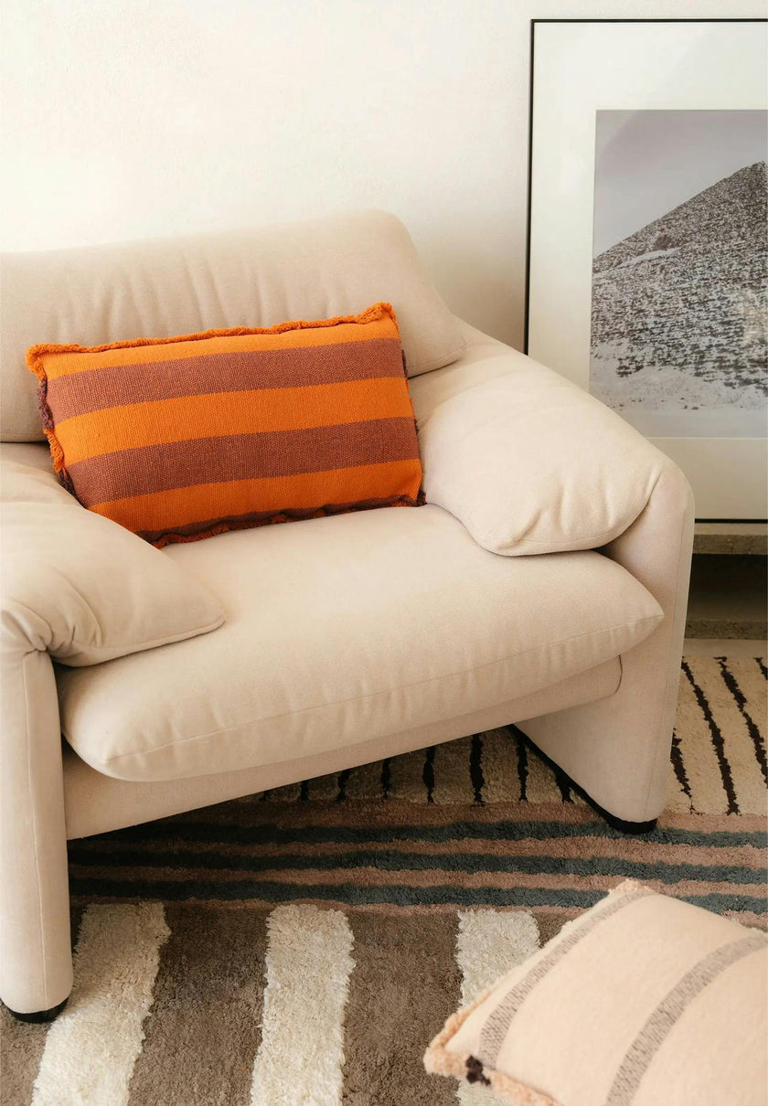 Rectangular Cushion Lines