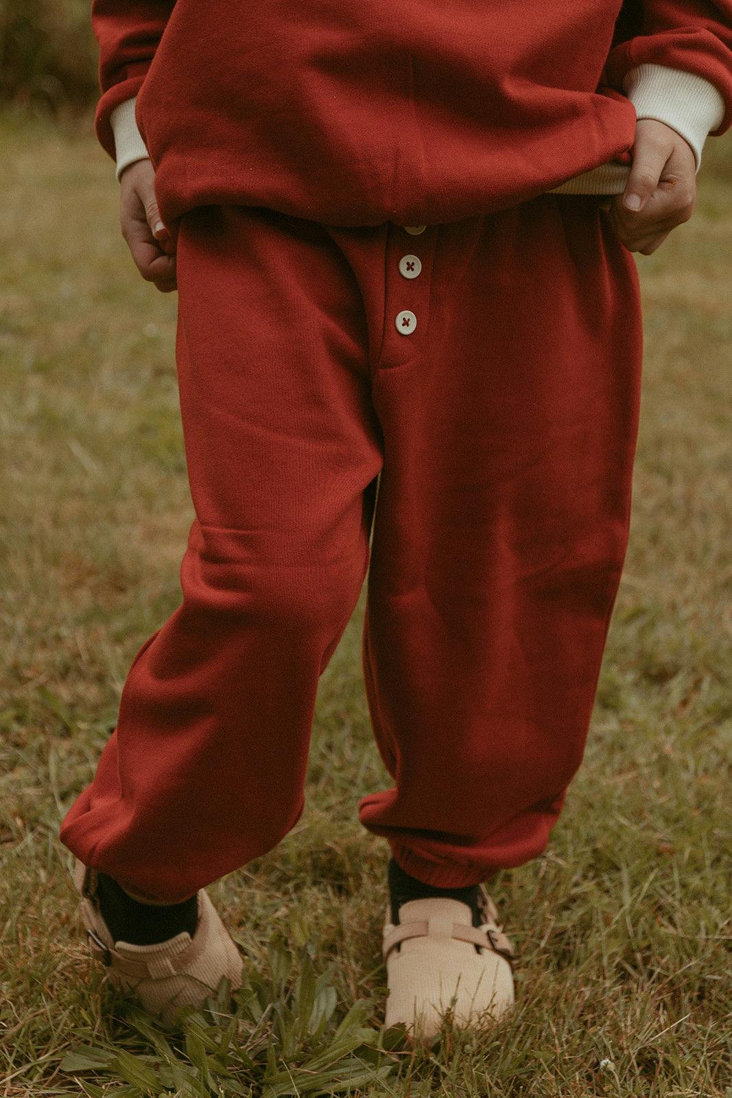 Bailey Set in Clay Red