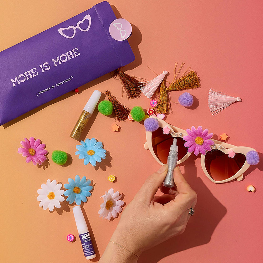 JOS: Decorate Your Own Sunglasses - Heart