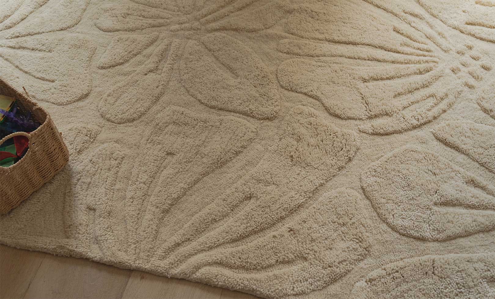 Floral Field Washable Wool Area Rug