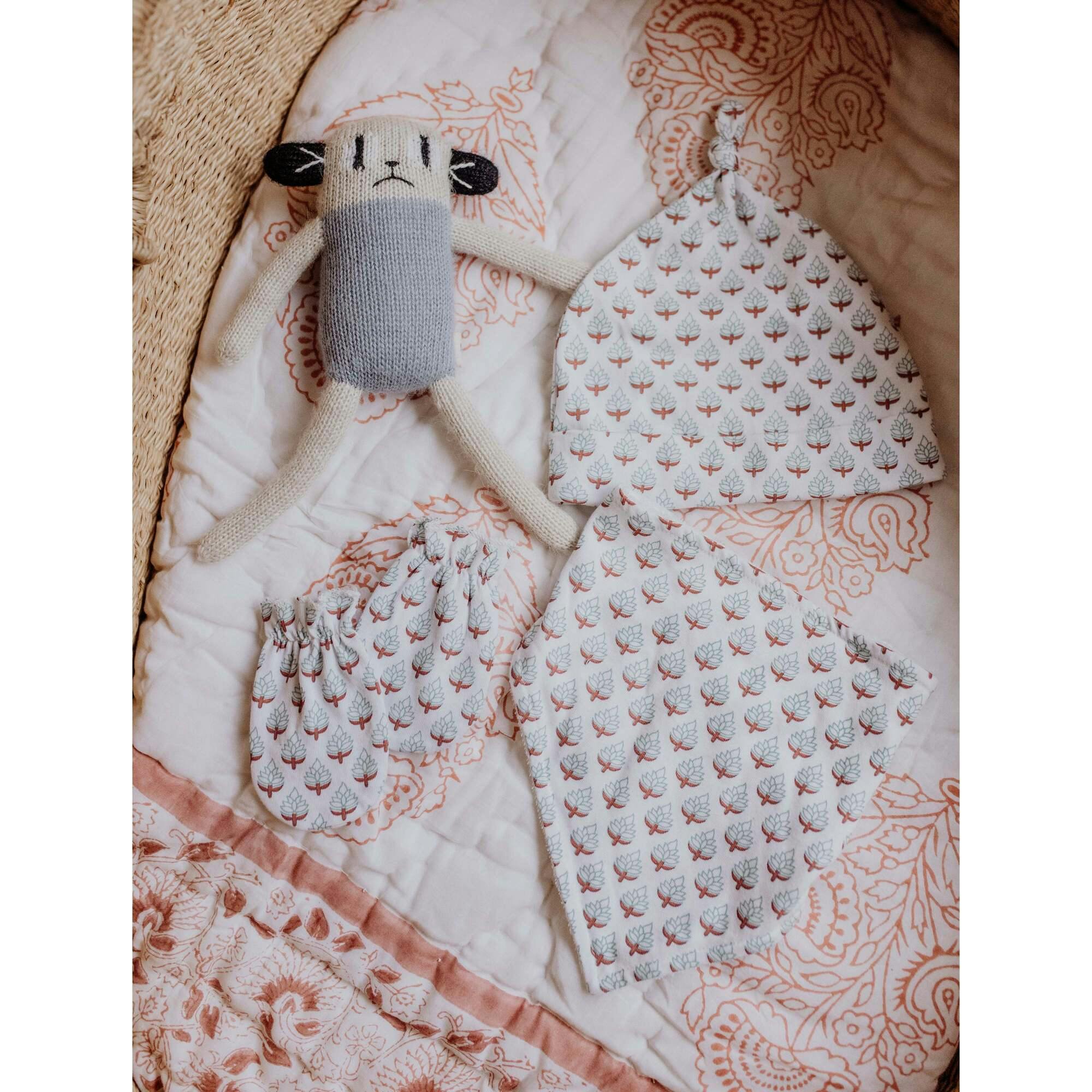 Certified Organic Handmade Newborn Baby Essential Giftset