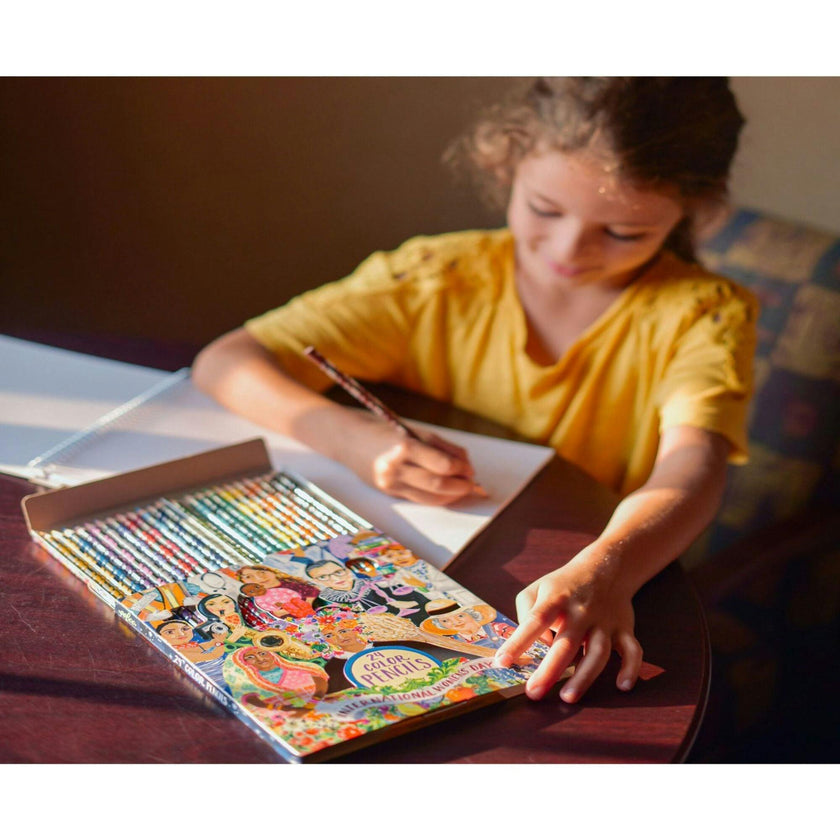 International Women's Day 24 Color Pencils