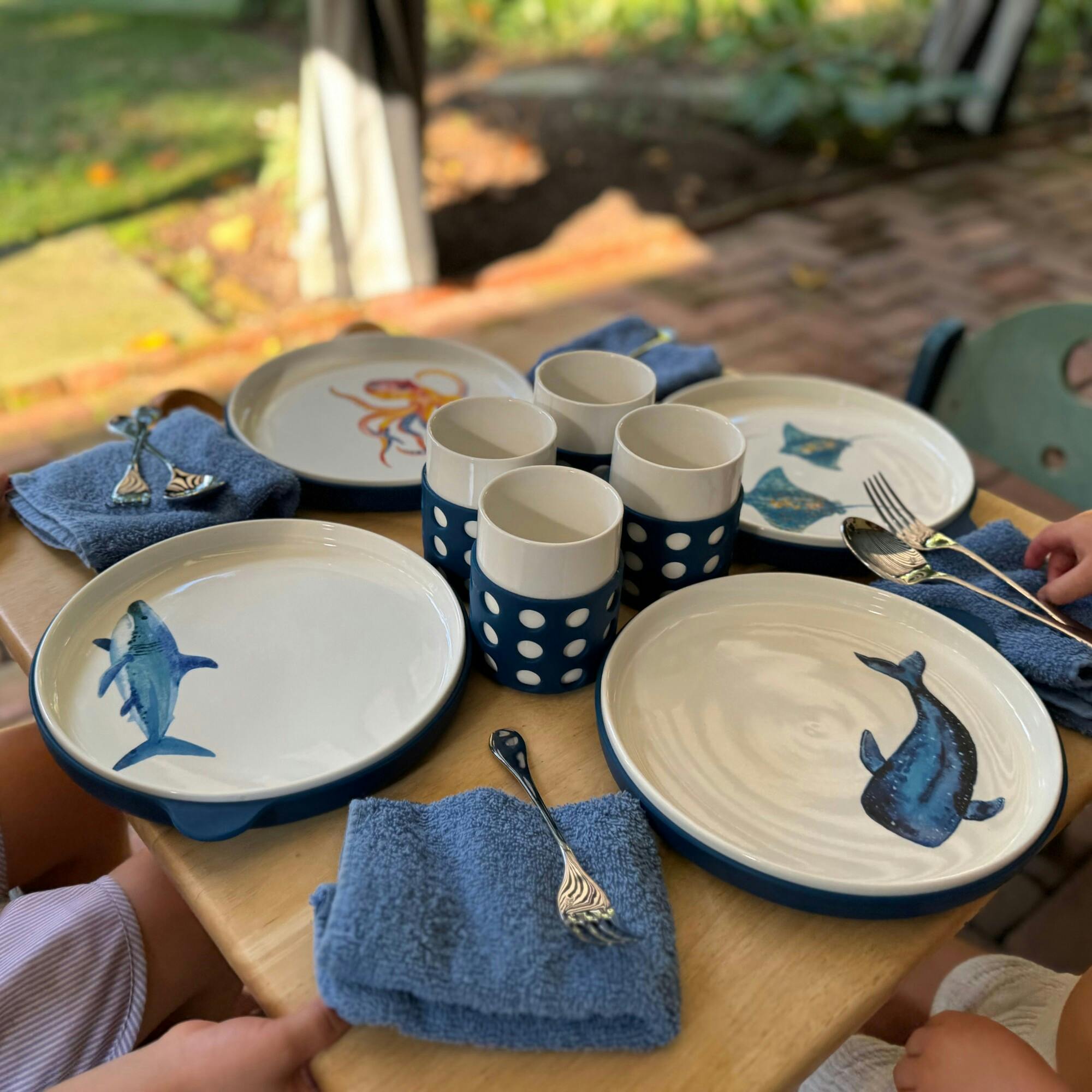 Dinnerware Set