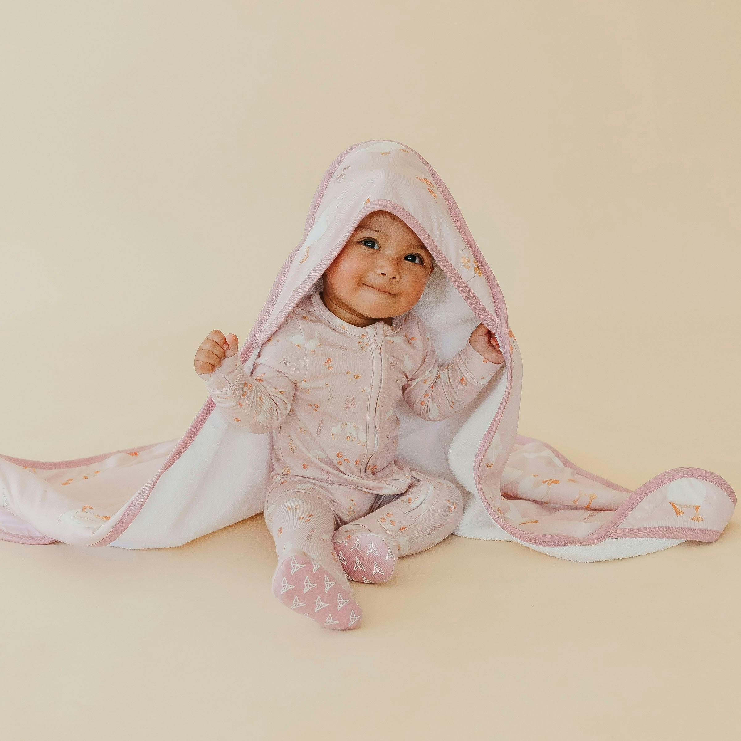 Premium Baby Knit Hooded Towel - Gigi