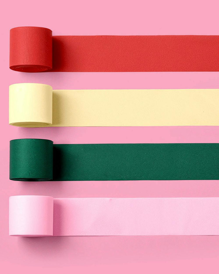 Camp Streamers - 4 colorful crepe rolls