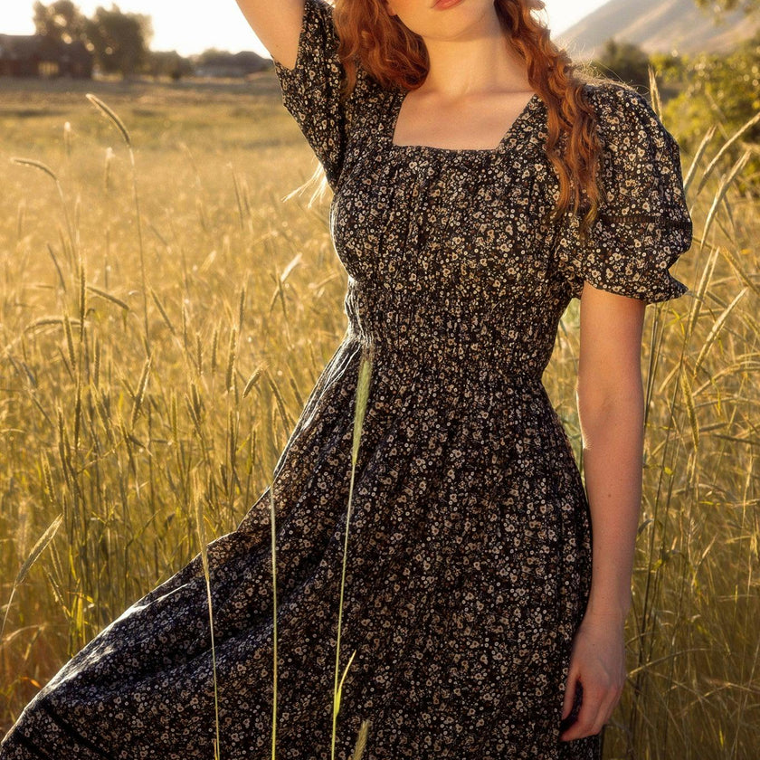 Brooklyn Dress in Navy Dainty Floral