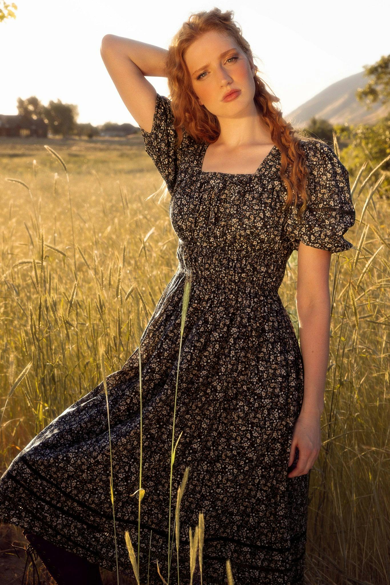Brooklyn Dress in Navy Dainty Floral