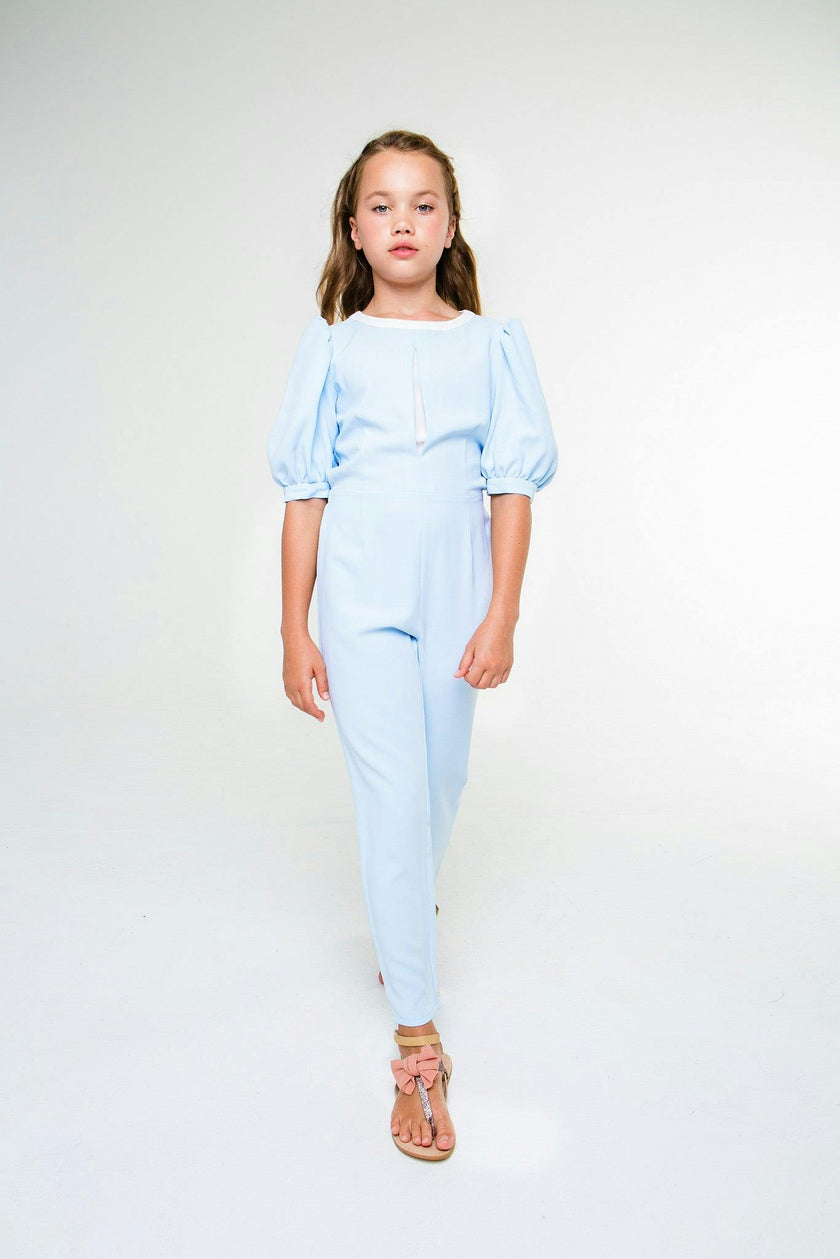 Felicia (light blue)