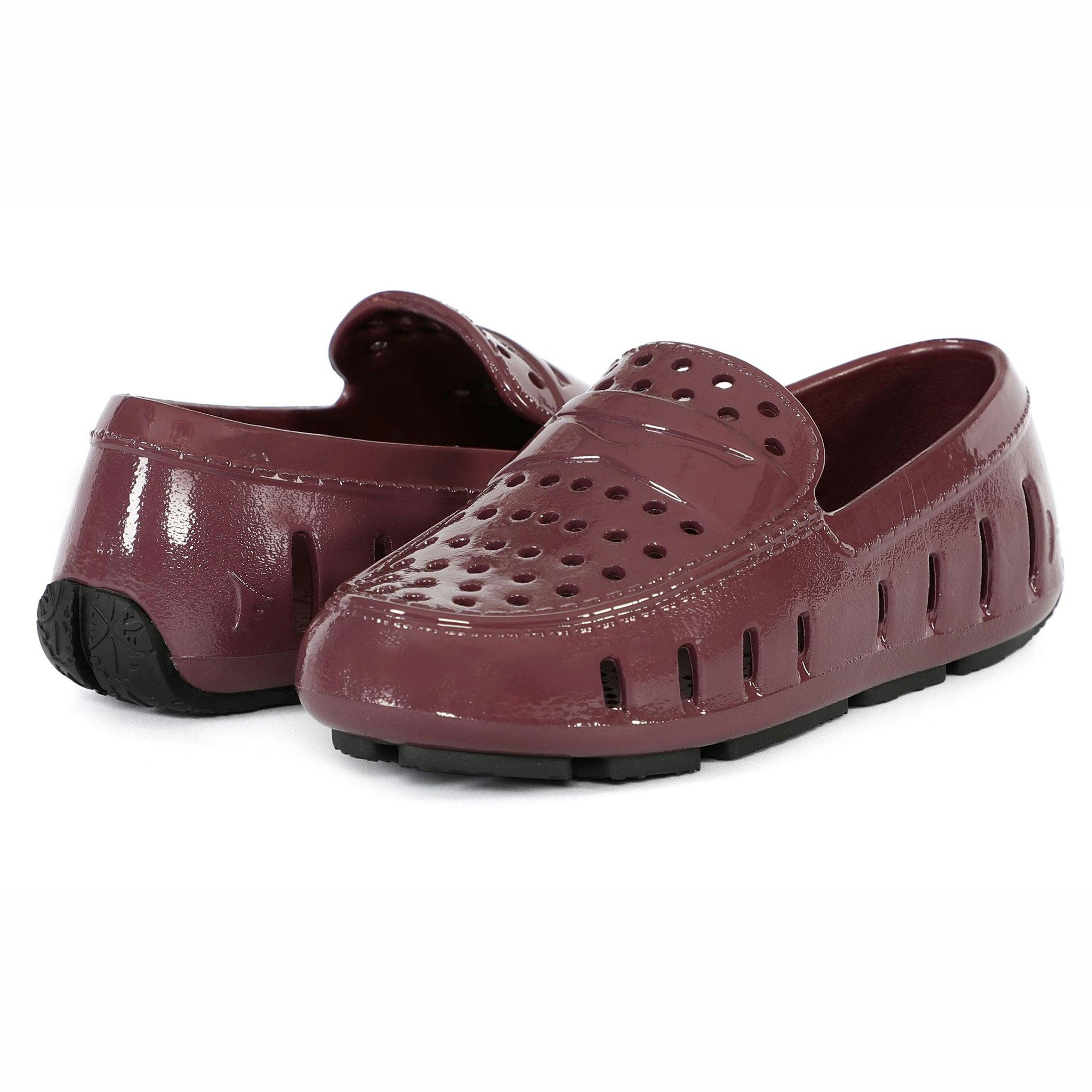 KIDS BURGUNDY PATENT/BLACK PRODIGY DRIVER