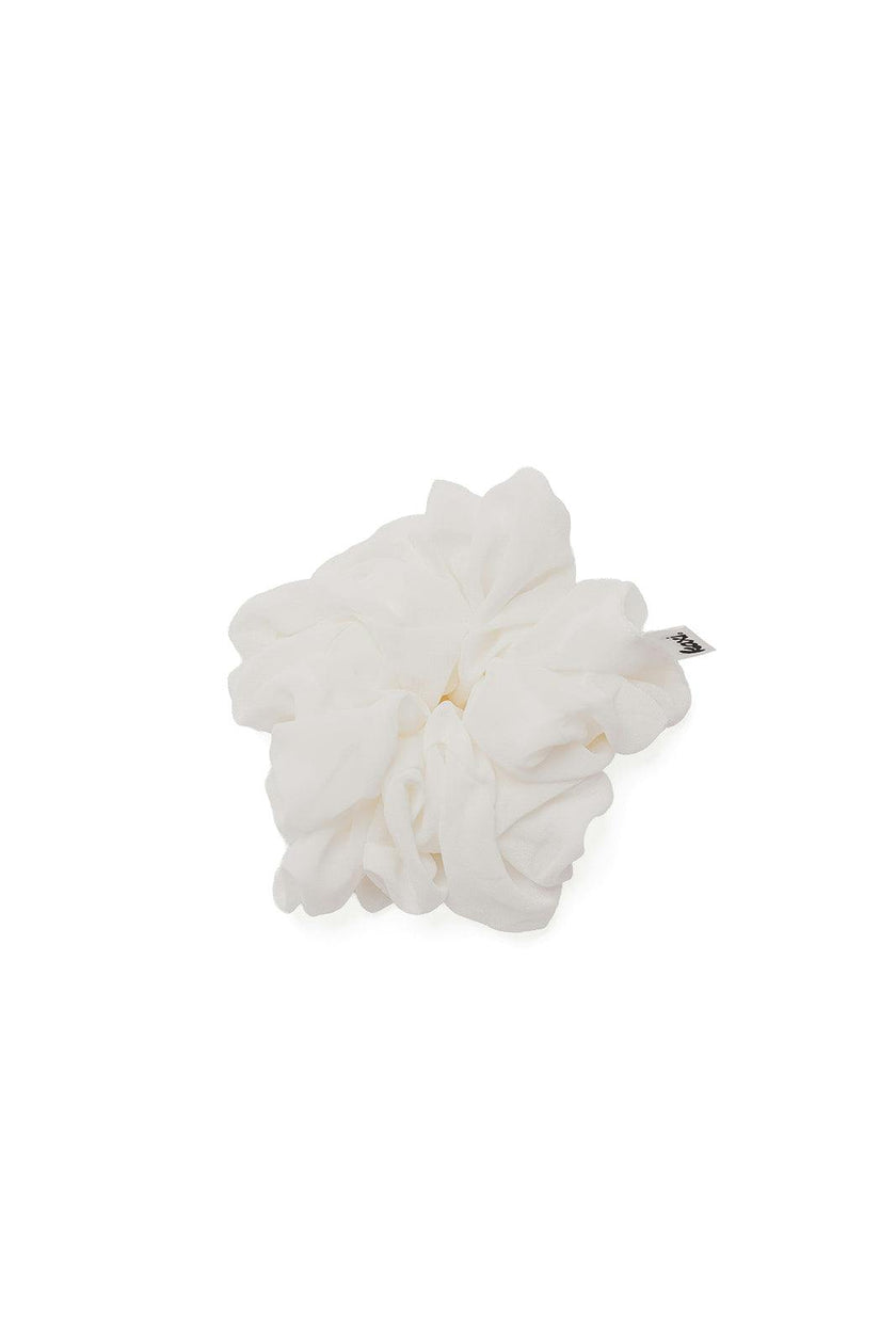 OVERSIZED SCRUNCHIE
