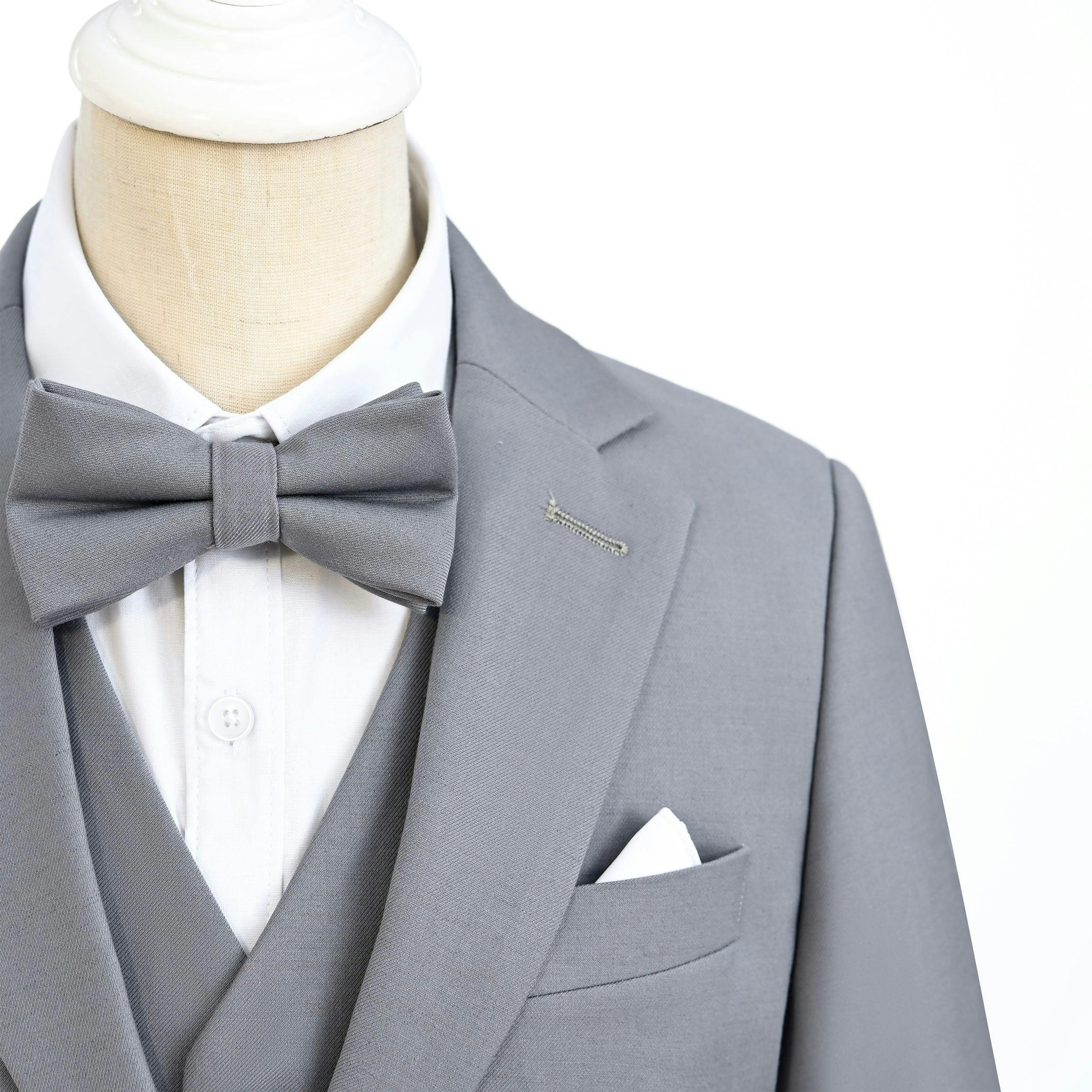 Light Gray Peak Lapel Tuxedo Set
