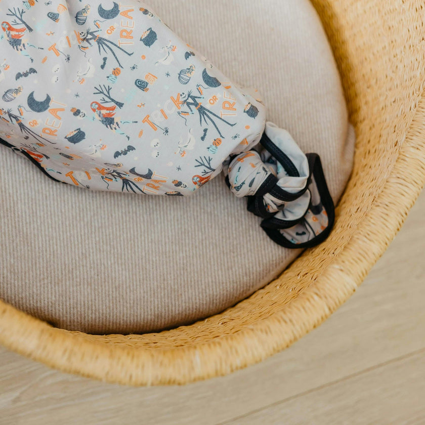 Newborn Knotted Gown - Nightmare Before Christmas