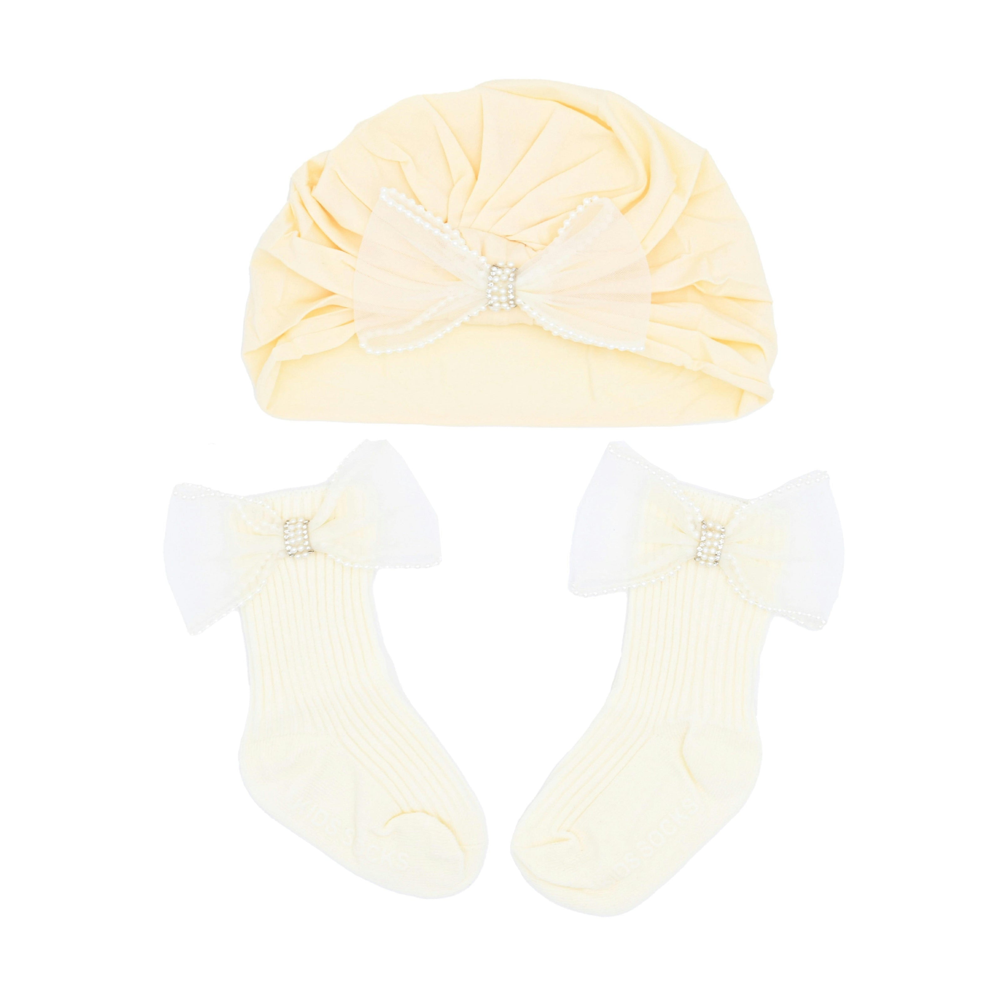 Crown & Bow Baby Hat Gift Set