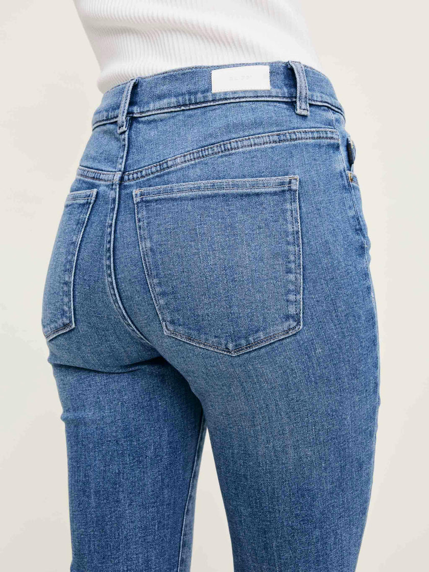 Bridget Boot High Rise Instasculpt™ 33" Jeans | Wythe