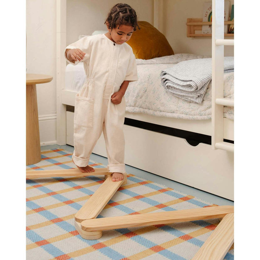 Acrobat Balance Beam