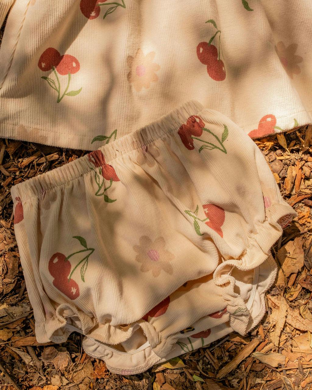 Georgia Set in Cherry Bloom