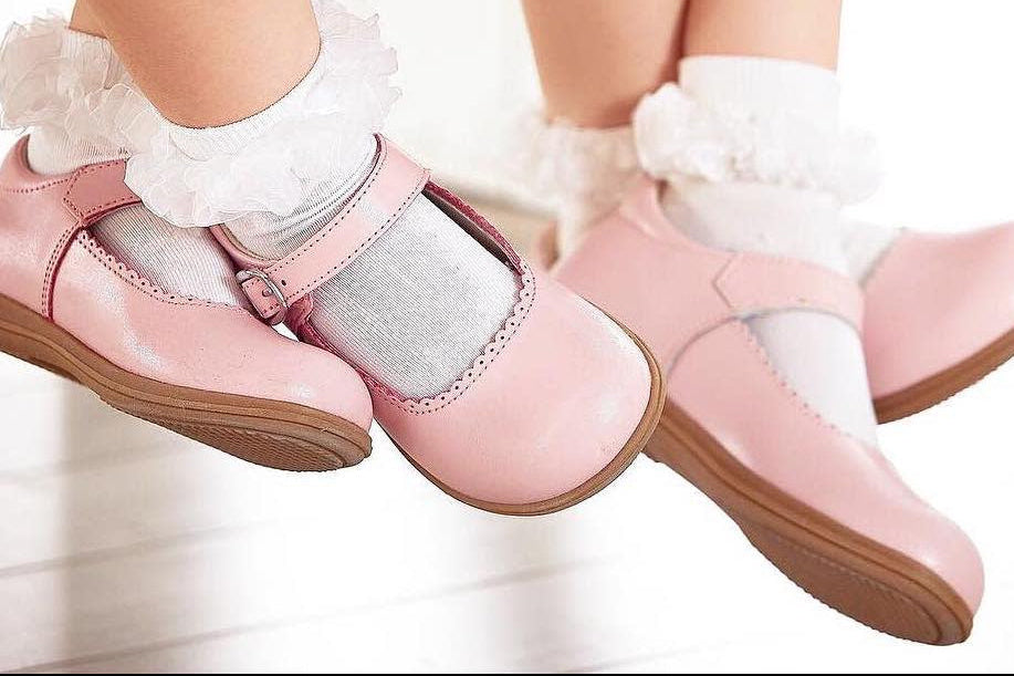 Angel Shoes brand logo
