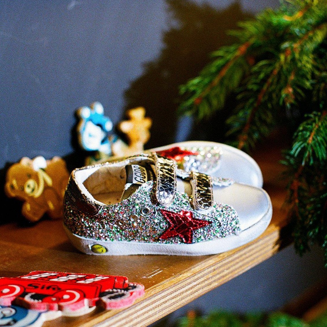 Golden Goose brand logo
