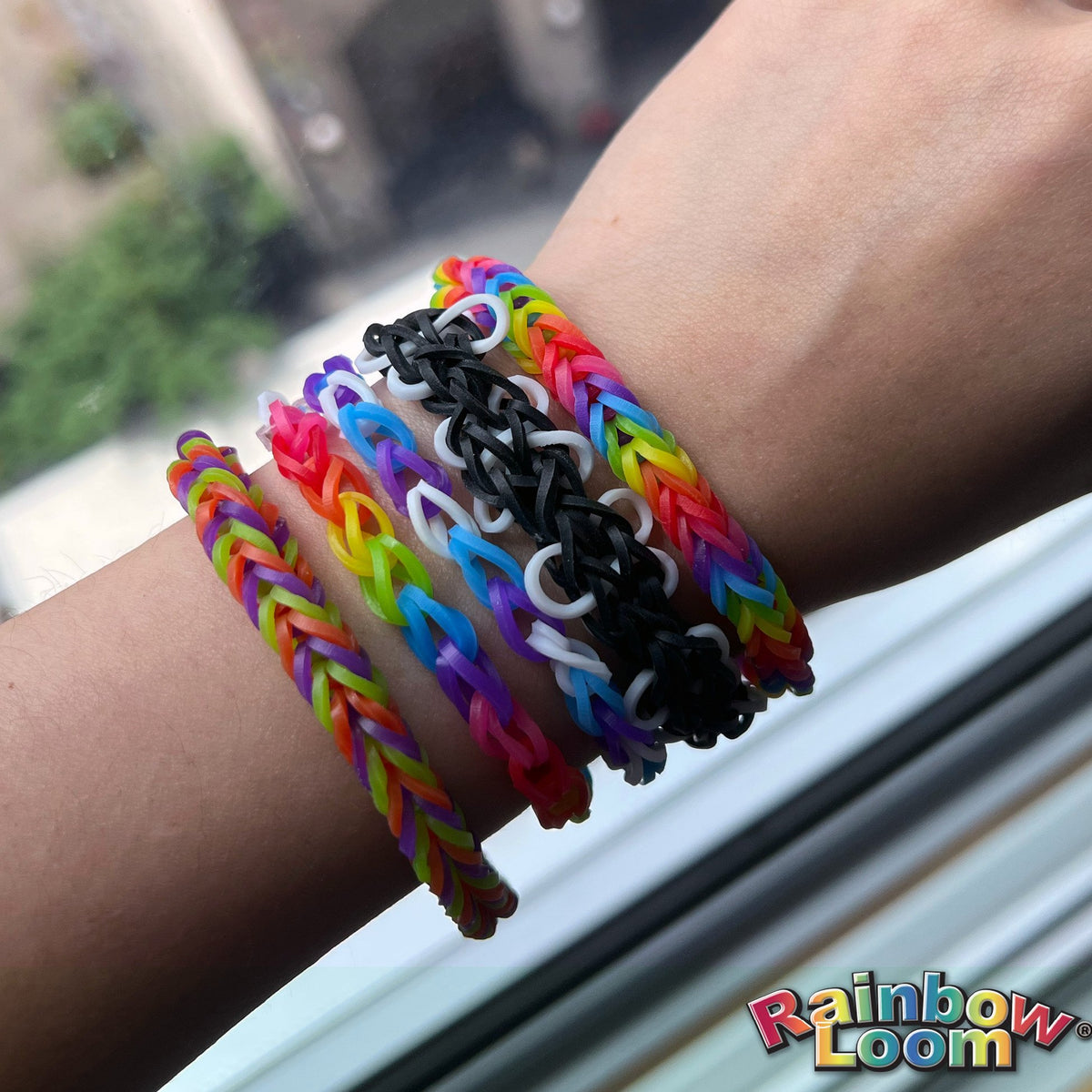 Rainbow Loom brand logo