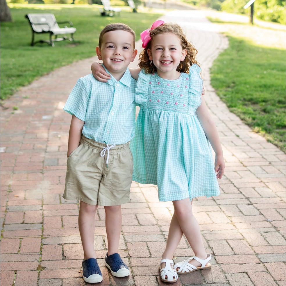 Maddie & Connor brand logo