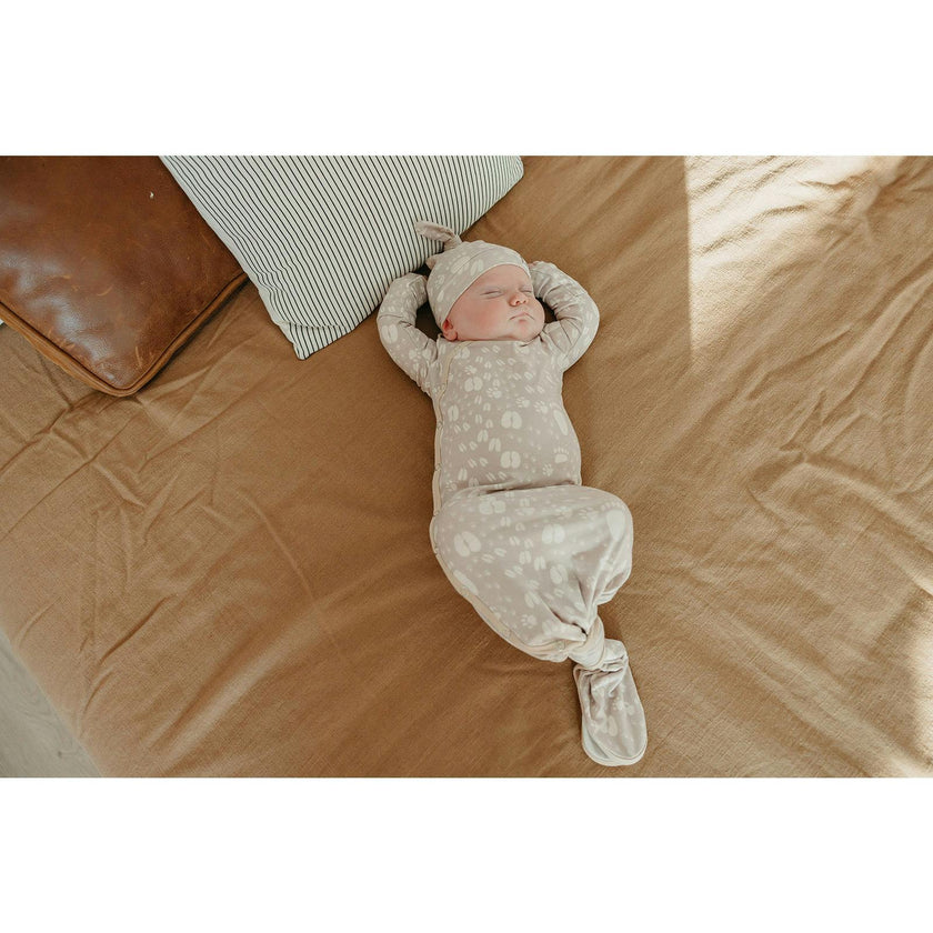 Tracker Newborn Knotted Gown