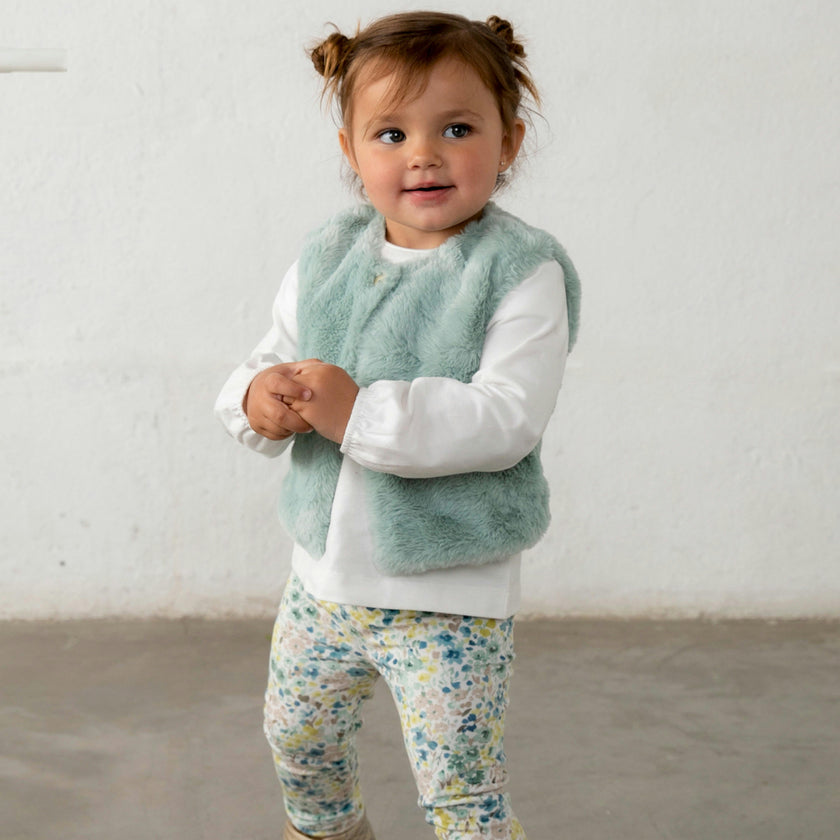 Anise Butterfly Vest Outfit Set