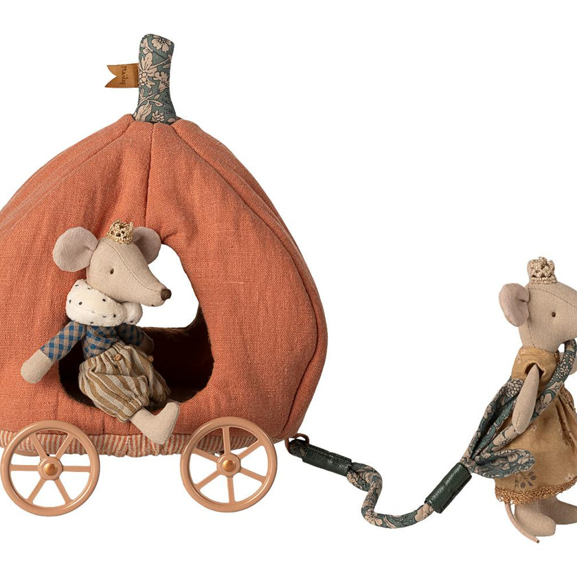 Pumpkin carriage, Mouse