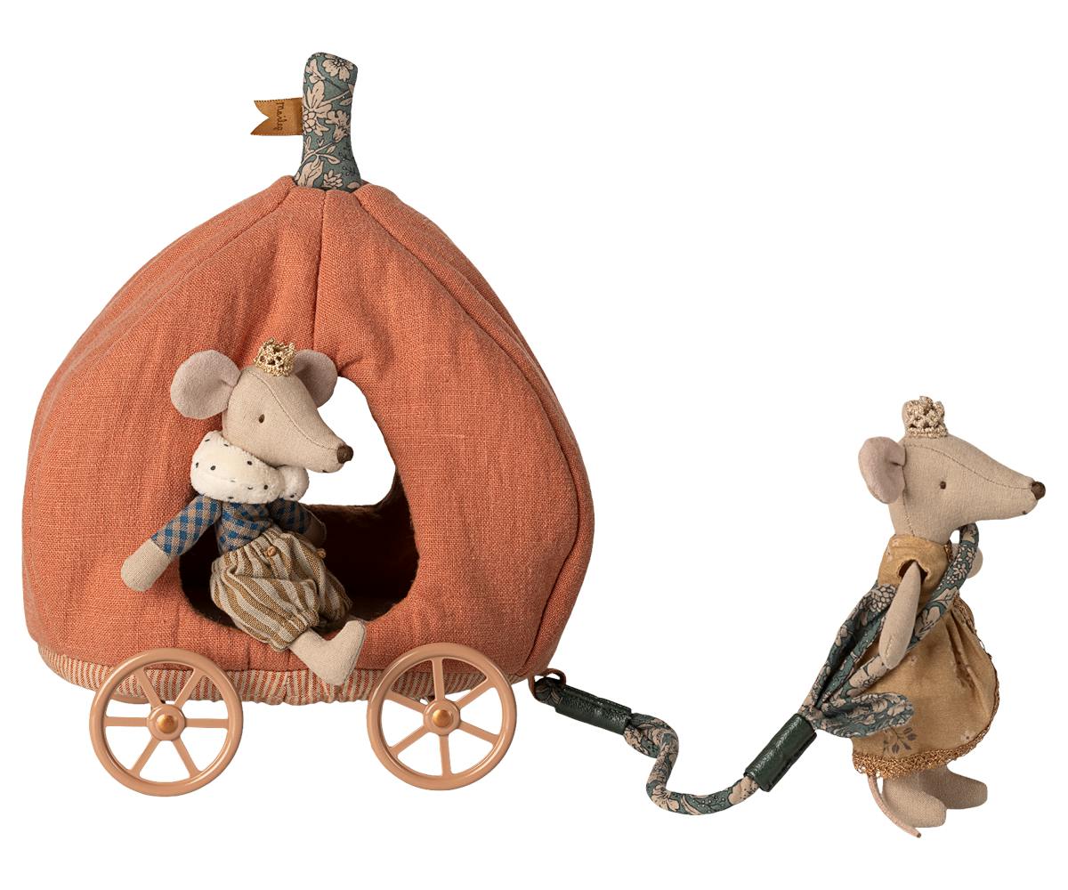 Pumpkin carriage, Mouse