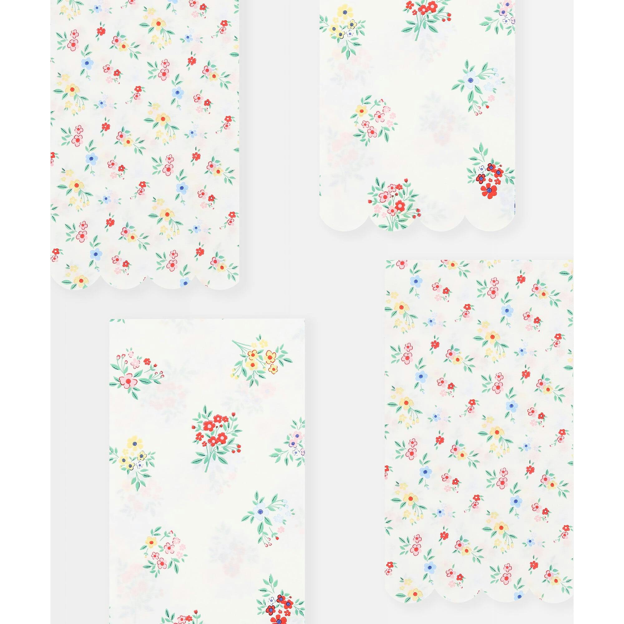 Ditsy Posy Scalloped Guest Towels