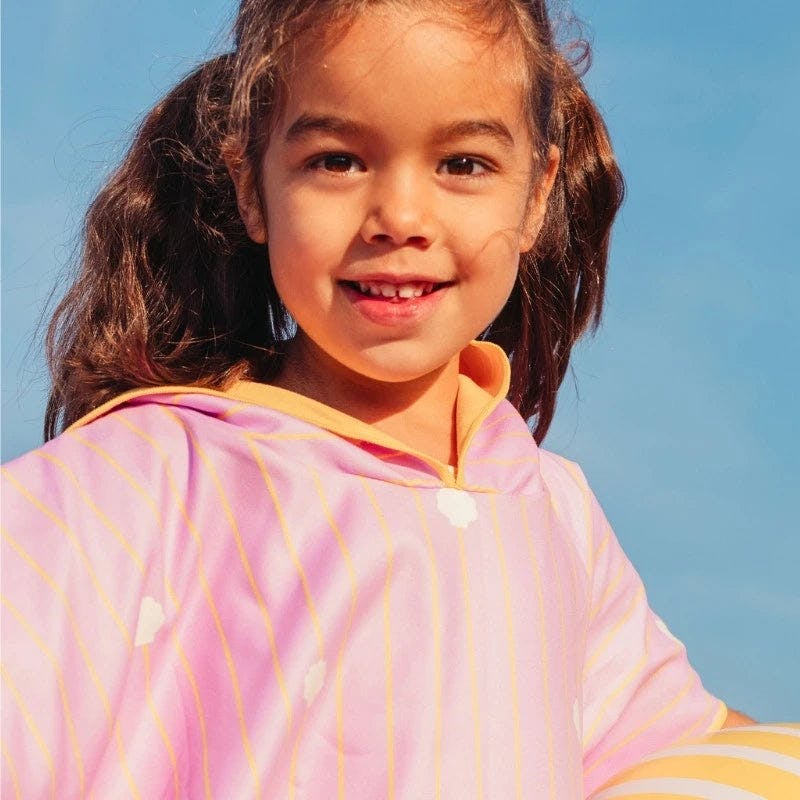 Quut Beach Poncho Banana Pink + Mini Ballo Lavender