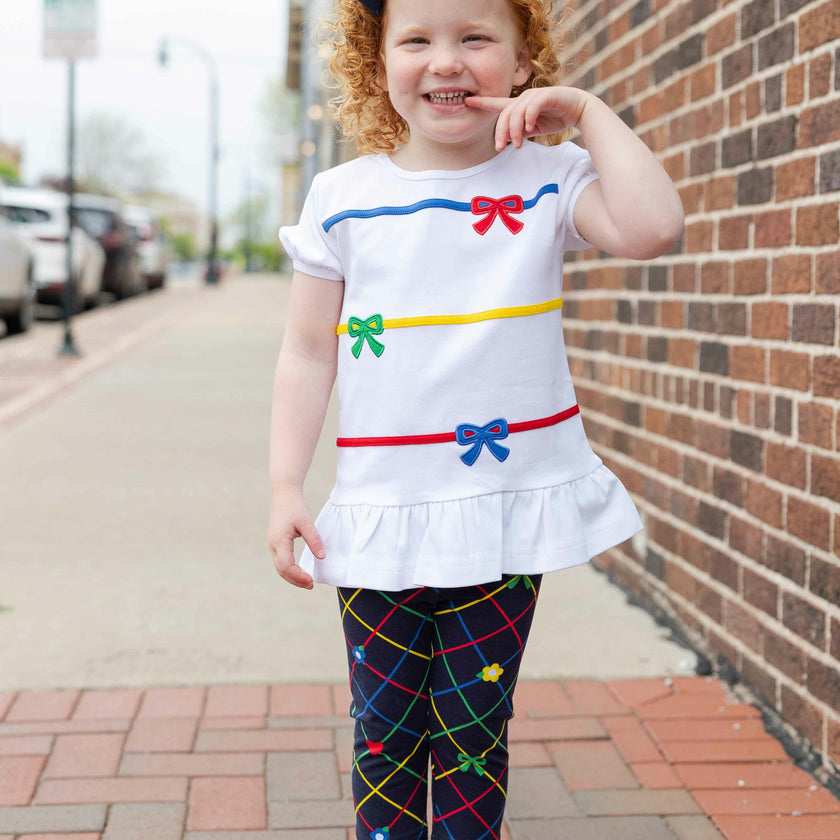 Knit Tunic & Printed Capri Leggings