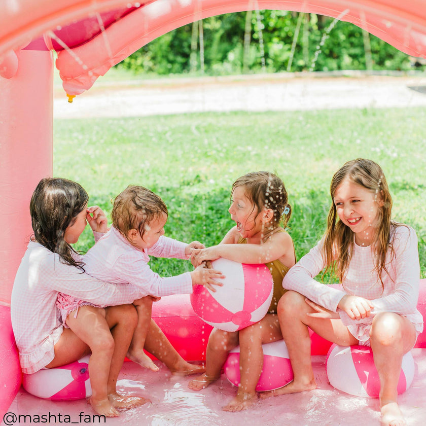 Water Fun Inflatable Castle Kiddie Pool & Sprinkler Play Center With Pump & Beach Balls