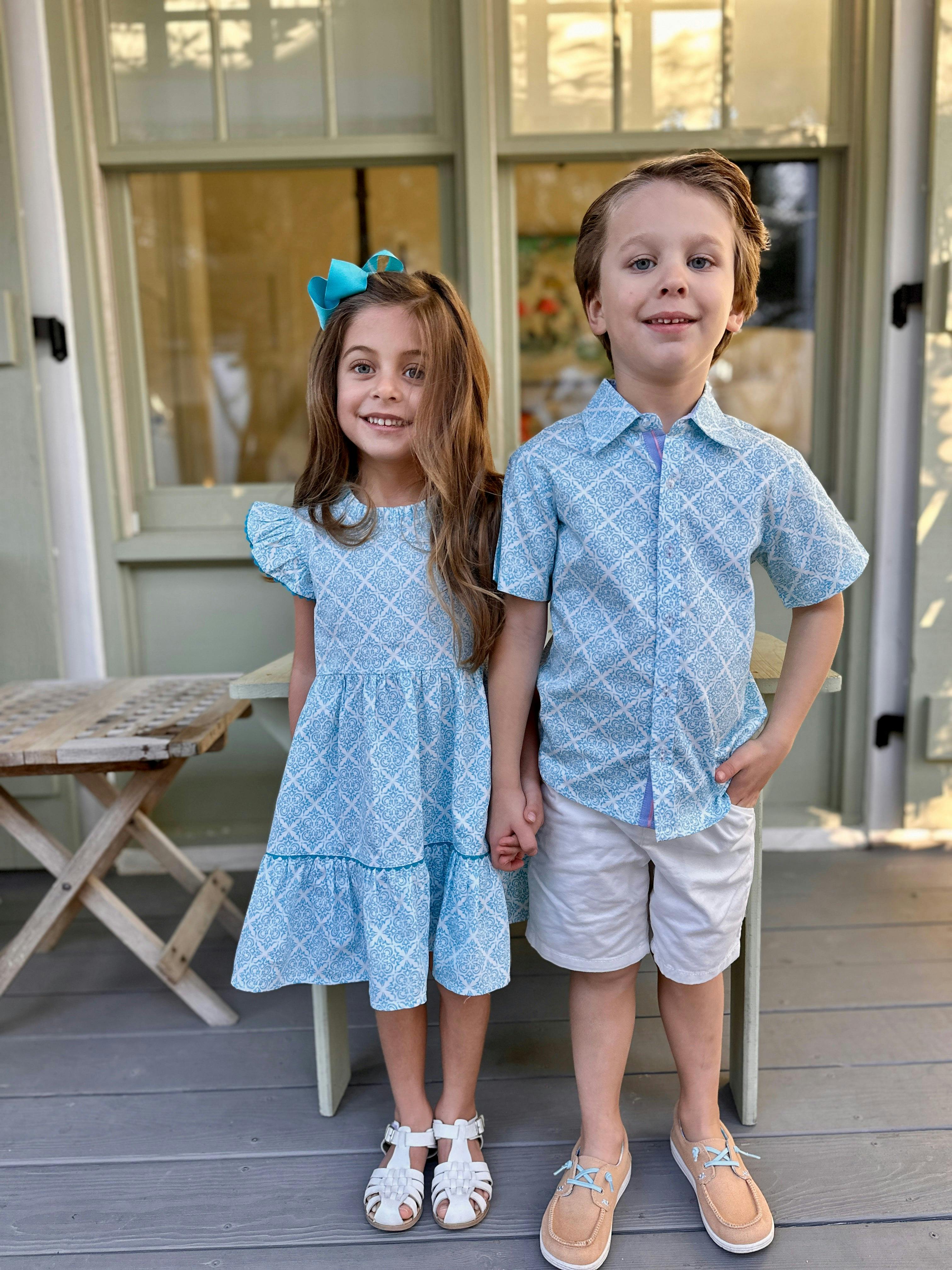 Geometric Blue Shirt in Short Sleeves