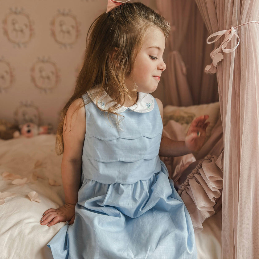 Linen-Look Dress With Embroidered Collar