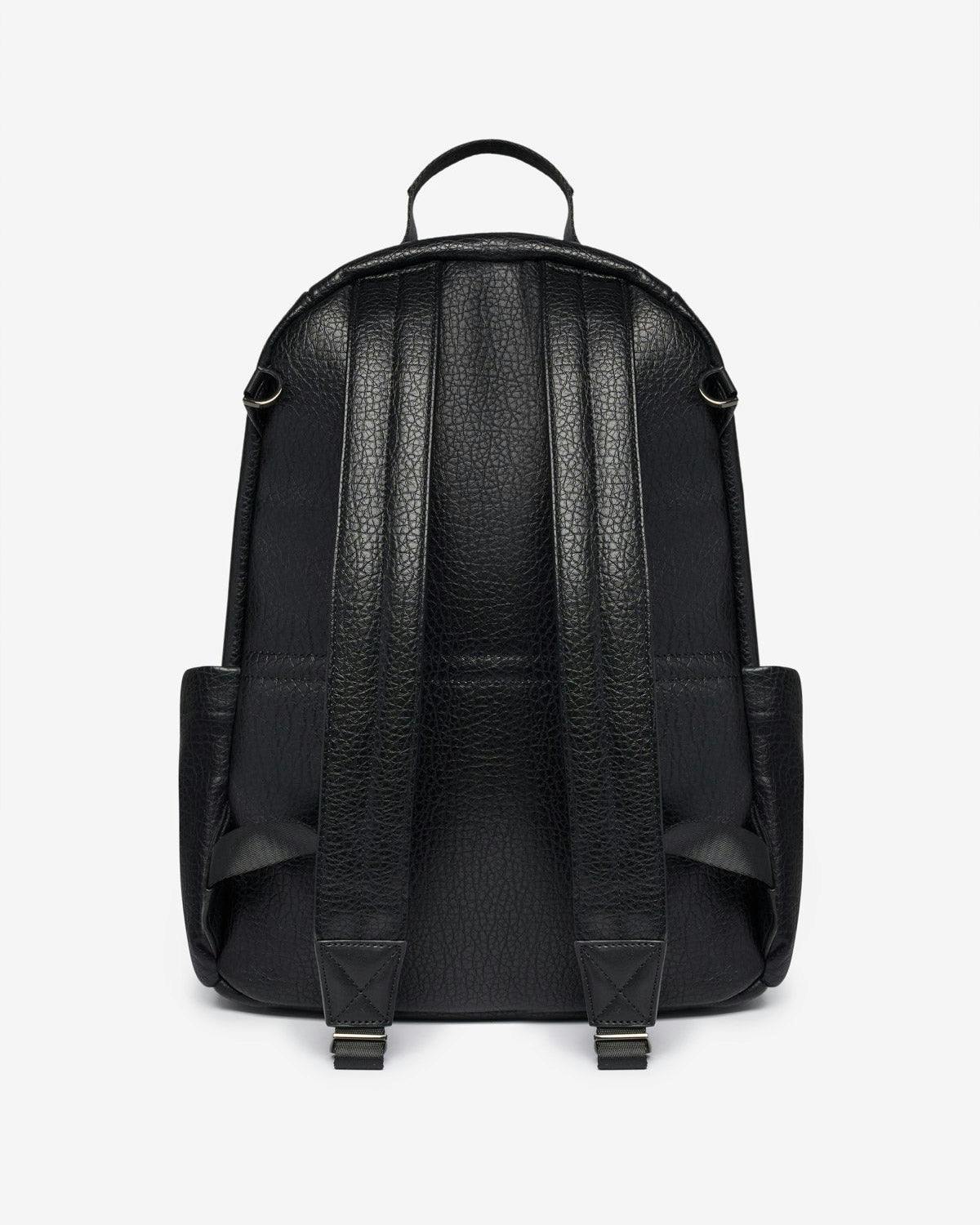 Elwood 2.0 Changing Backpack Black