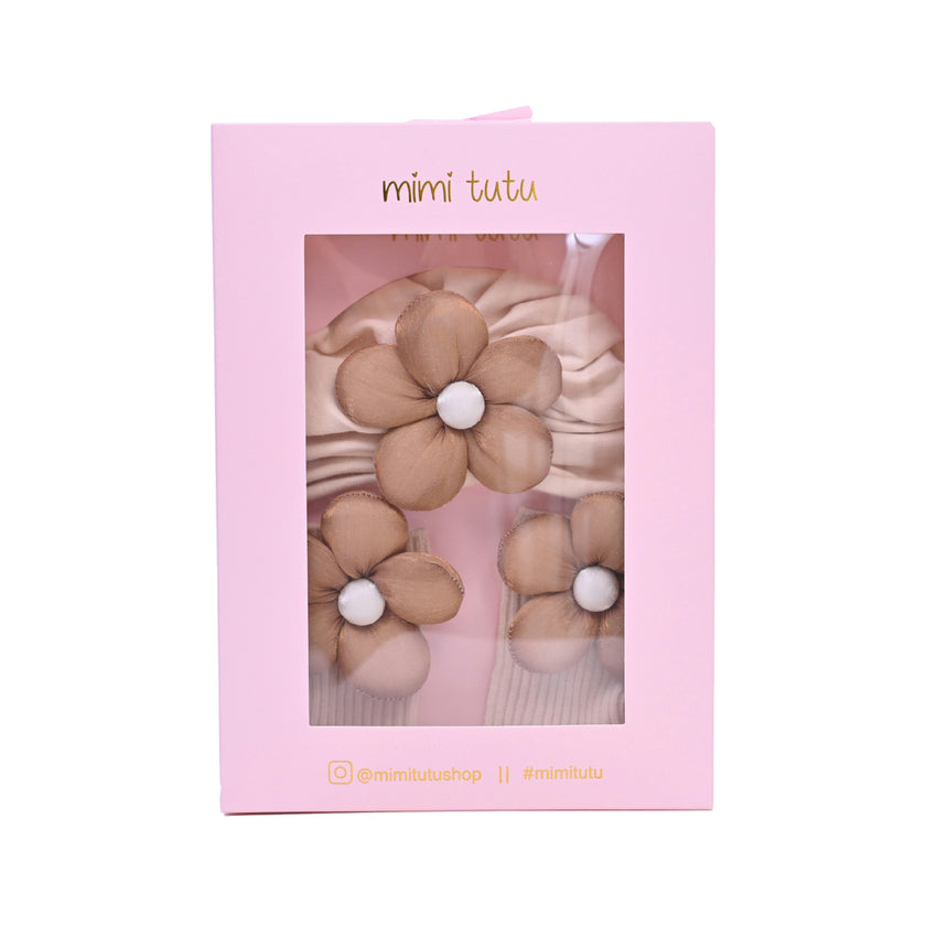 Tiny Tots Hat & Sock Gift Set