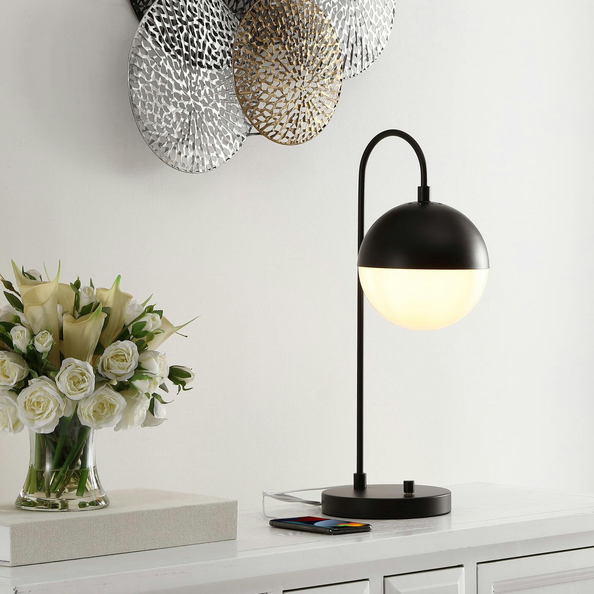 Cappi Table Lamp With USB Port