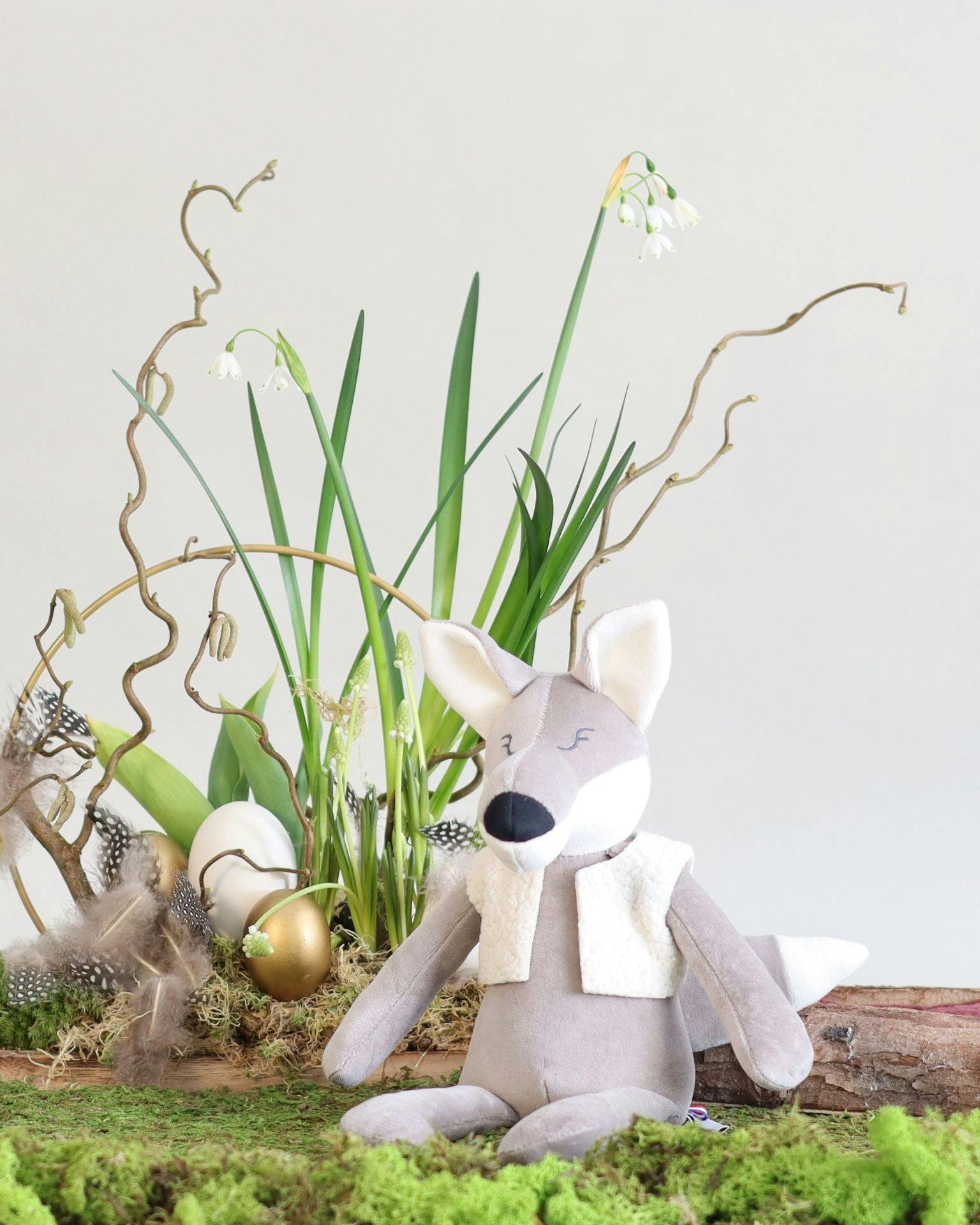Henri the Wolf | Pamplemousse Peluches