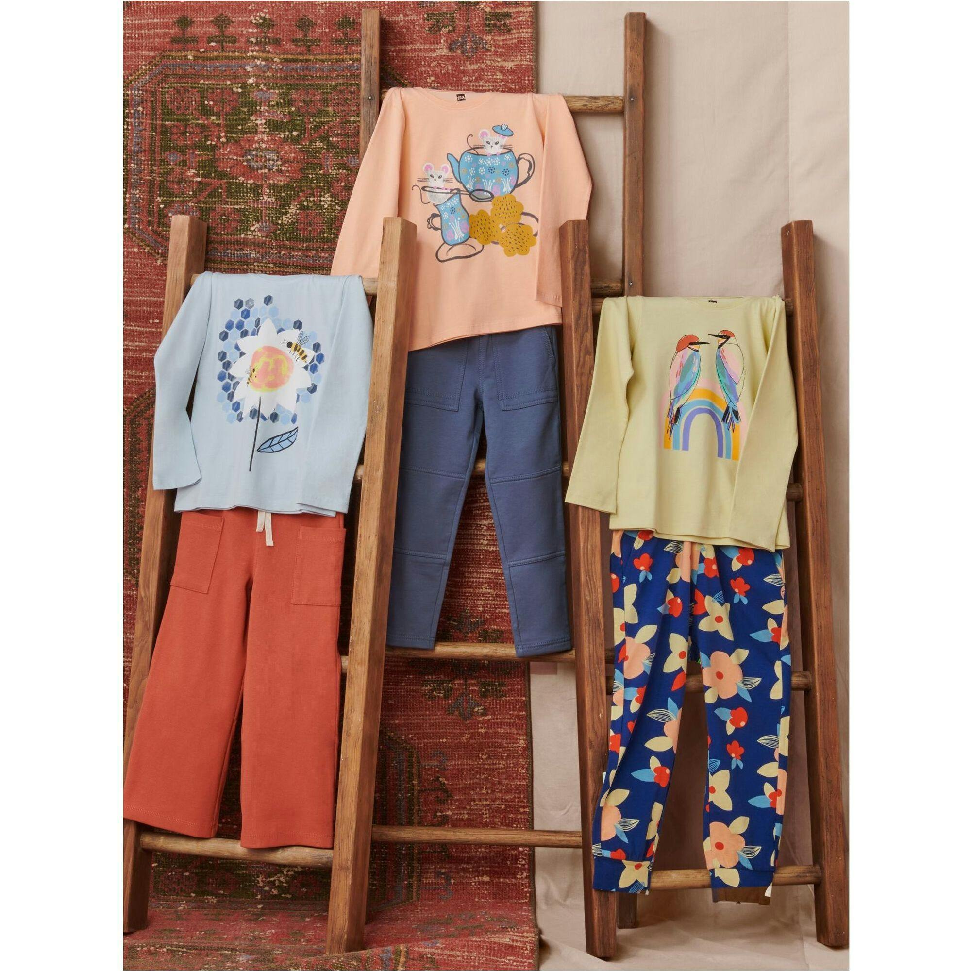 Pollinator Graphic Tee, Blue