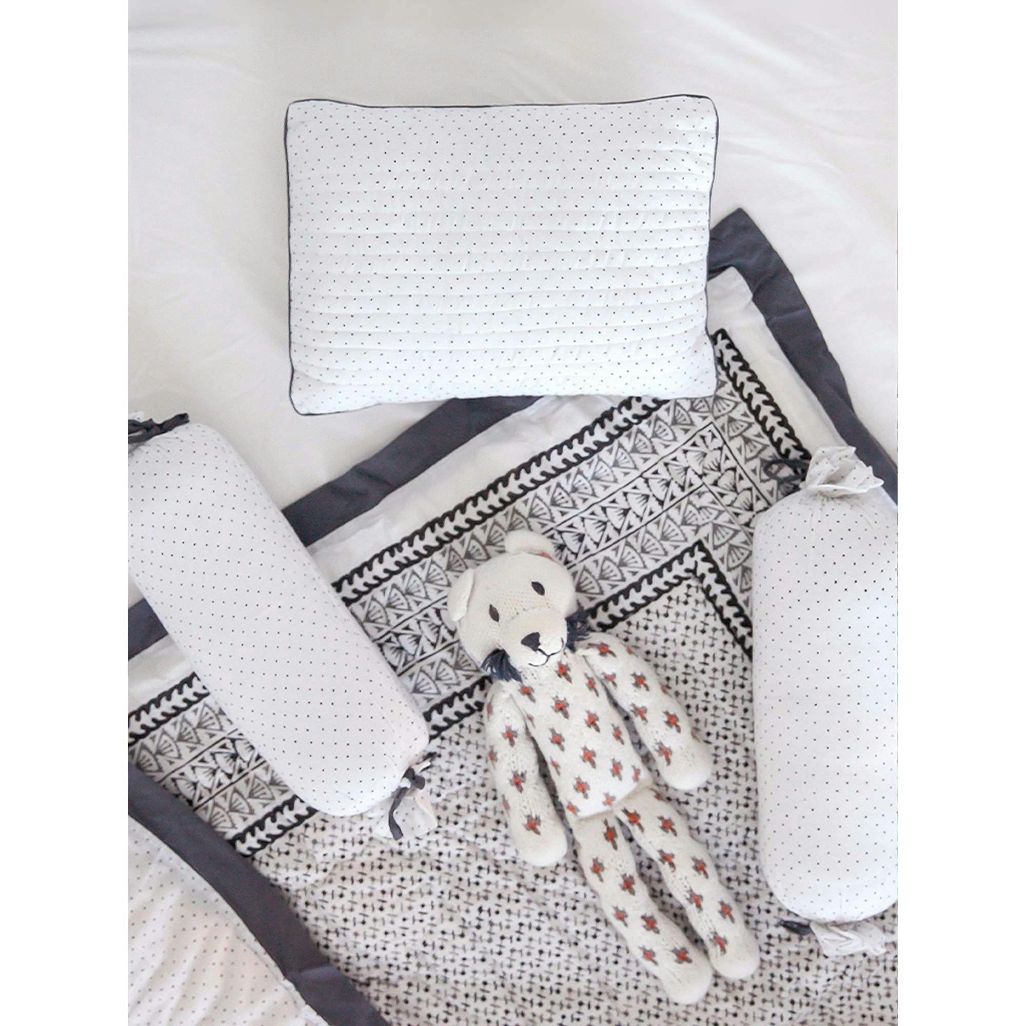 Block-Printed Cotton Crib Quilt