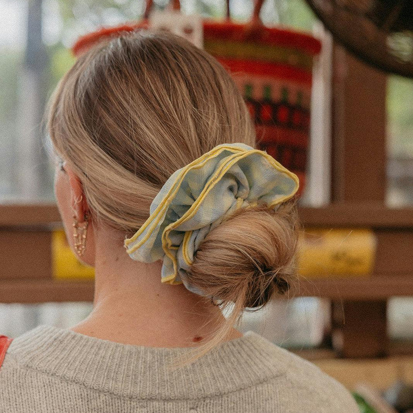 BLUE PLAID CORSET SCRUNCHIE