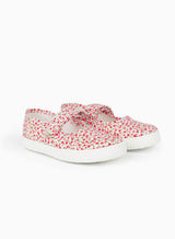 Hampton Canvas Martha Shoes in Red Cherry