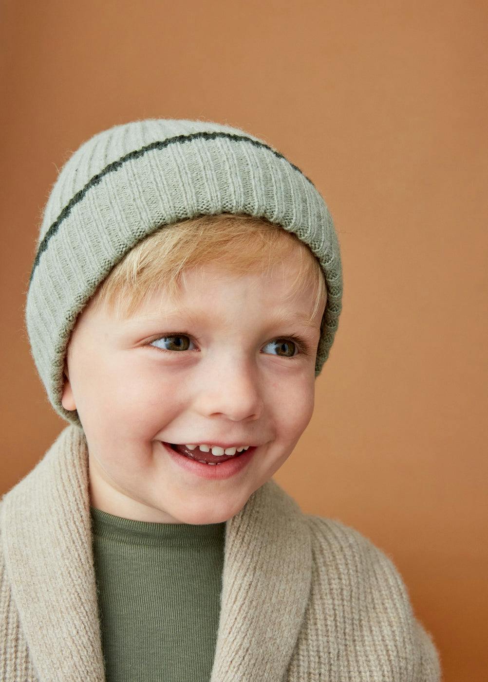Merino Cashmere Ribbed Rolled-Up Beanie