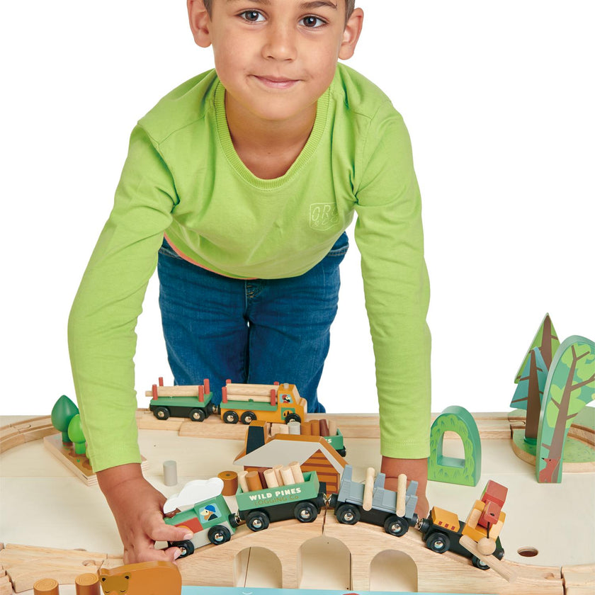 Wild Pines Train Set