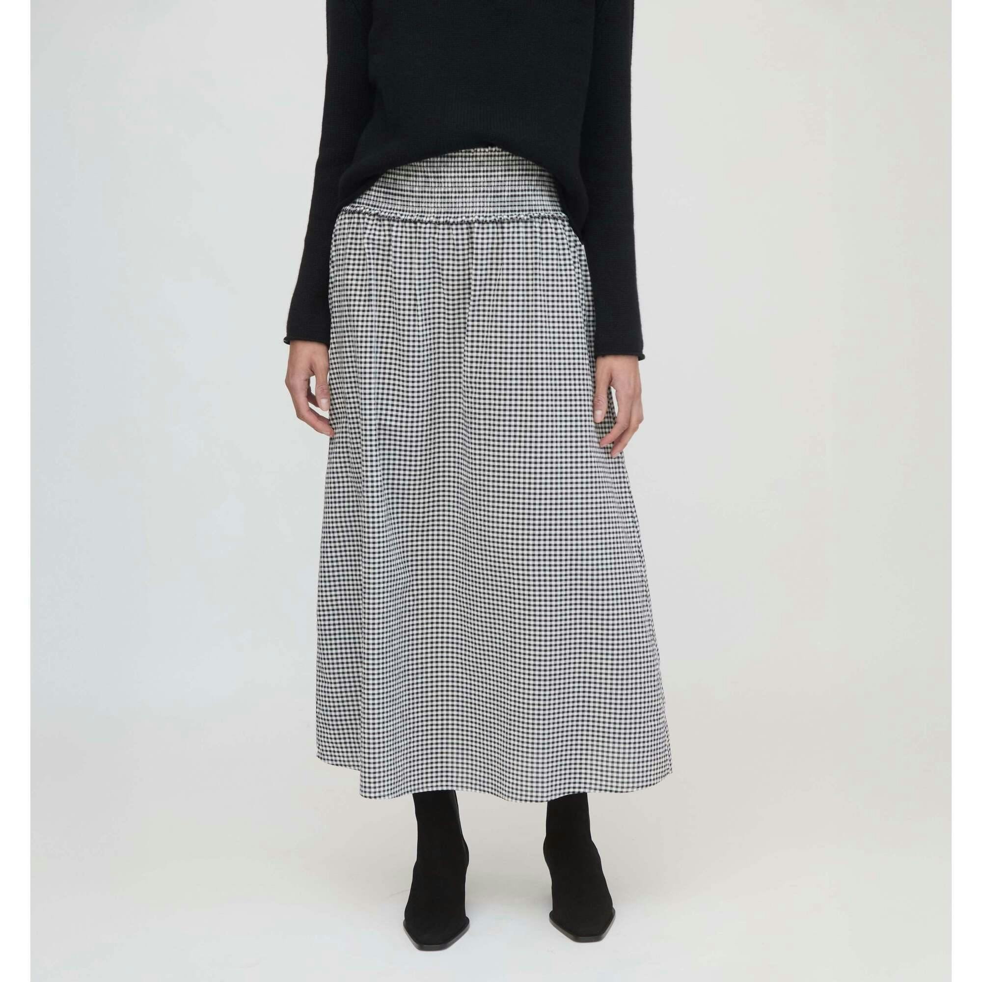 The Delphine Nap Skirt - Black/Sand Gingham